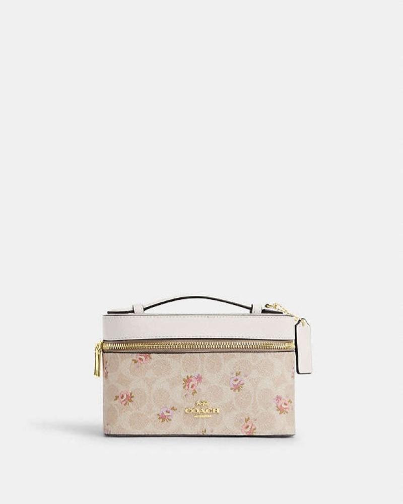 Makeup bag / Brand Coach