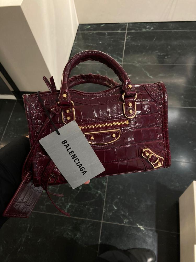 شنطه BALENCIAGA