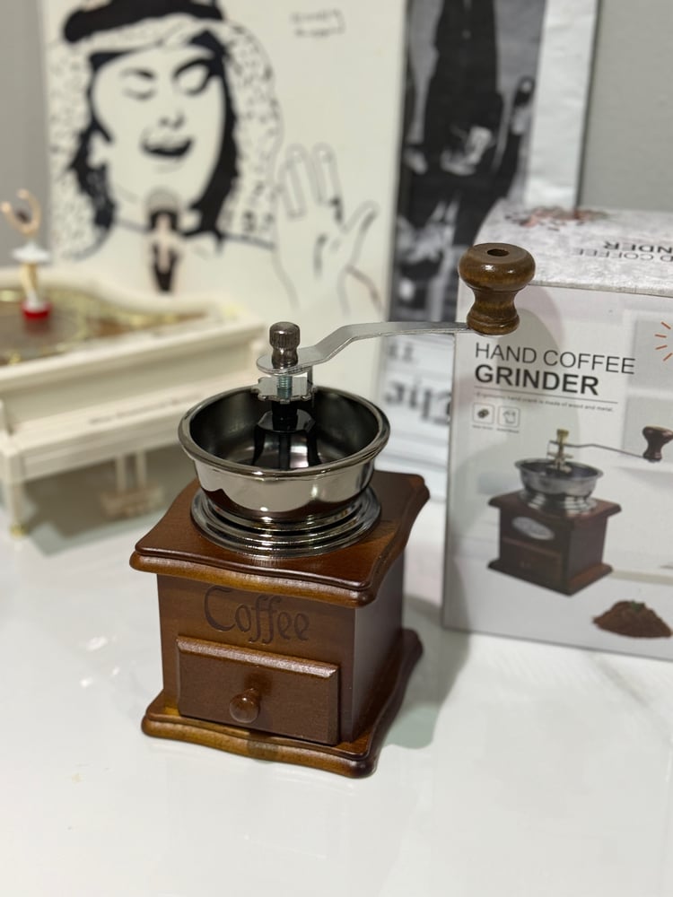 Hand coffee grinder, wooden edition