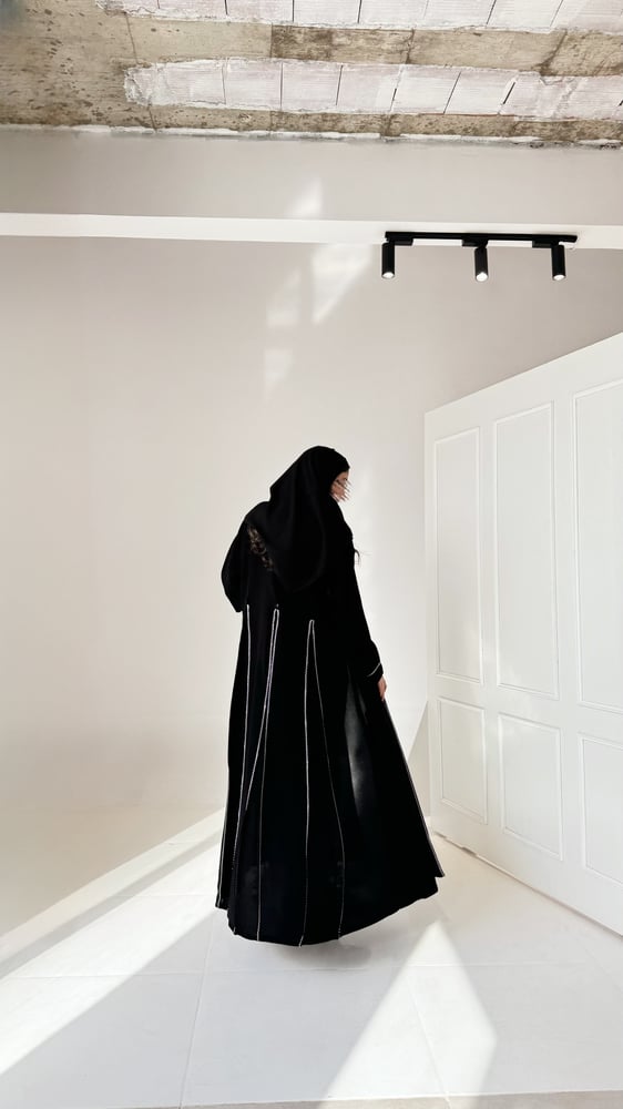Calm Abaya