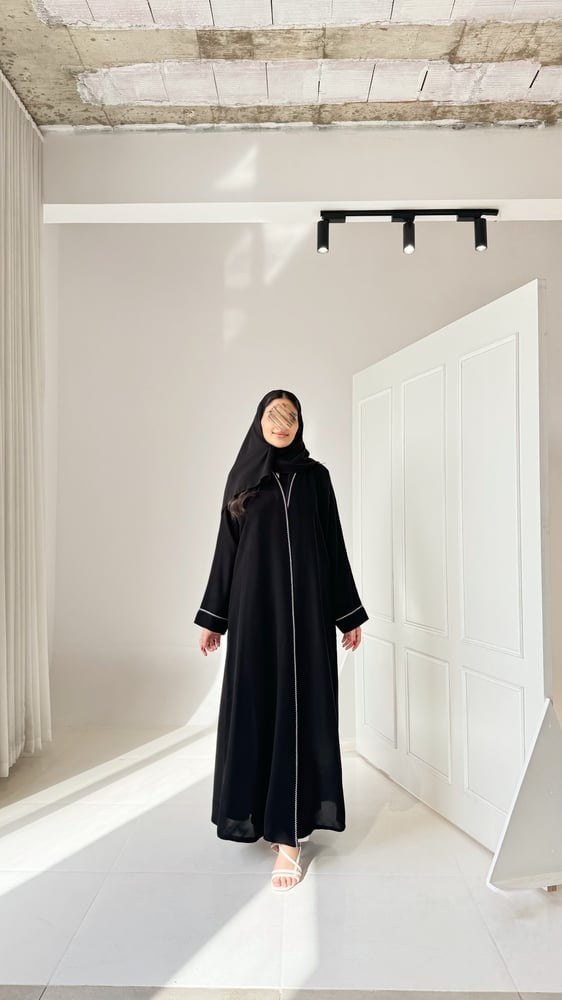 Calm Abaya