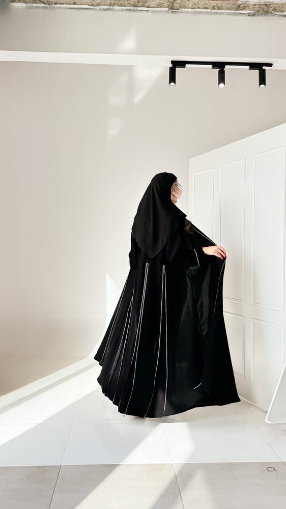 Calm Abaya