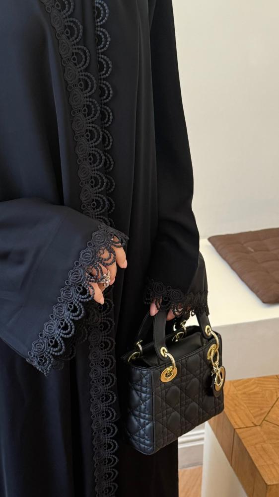Chivalry Abaya