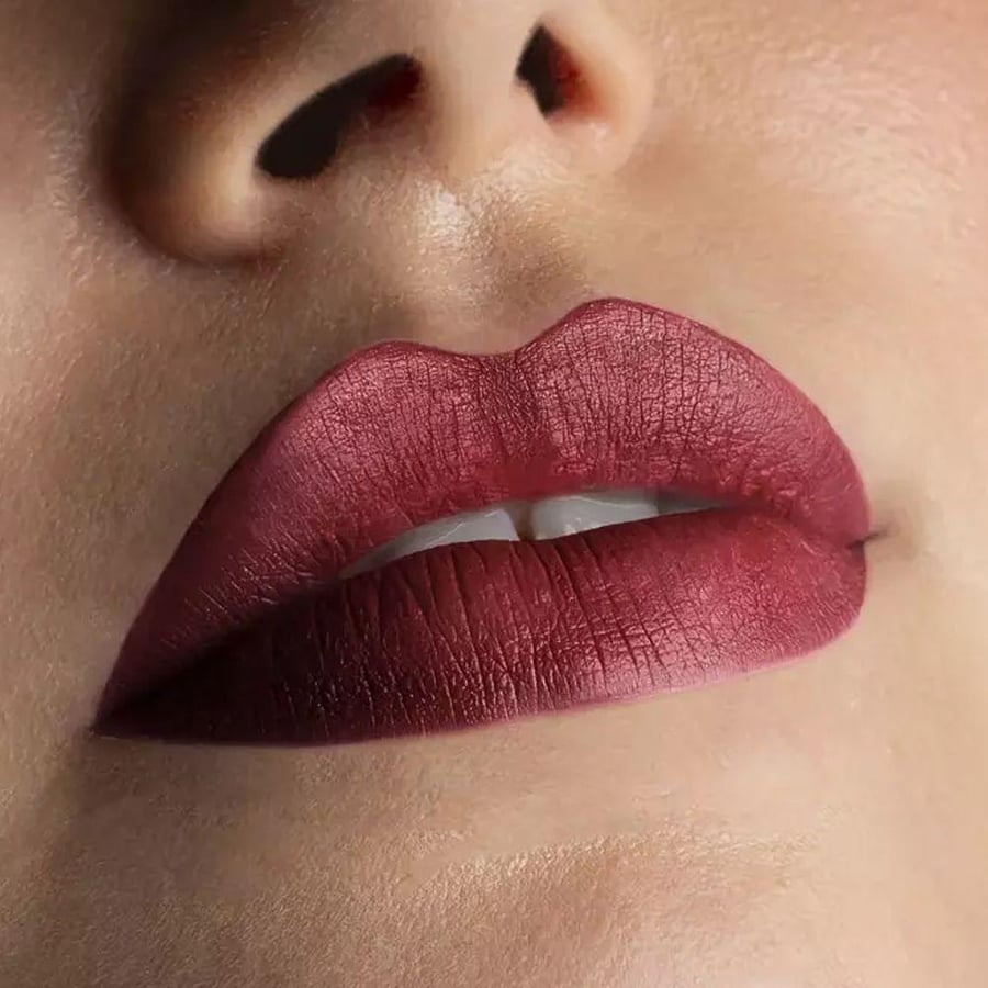أحمر شفاه سائل سبلايمات درجة 206 ابسلوت