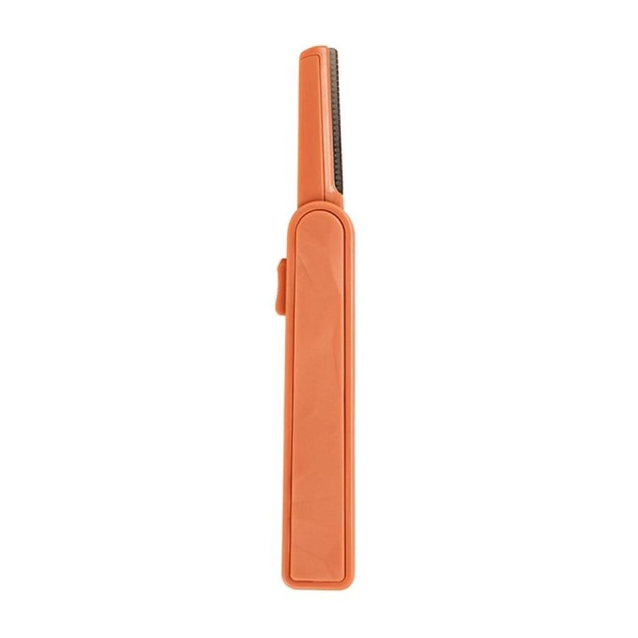 صابونة تصفيف الحواجب مجموعة Calla Makeup بني CM104 مع فرشاة وسبولي