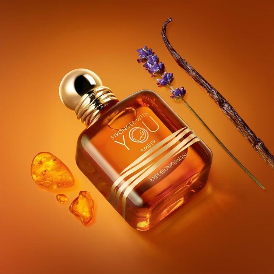 عطر او دو برفيوم سترونجر ويذ يو عنبر من Emporio Armani