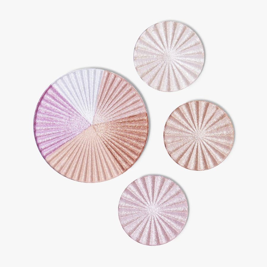 باليت هايلايتر CALLA MAKEUP شاين فور ريل 4 ألوان بعلبة بيضاء