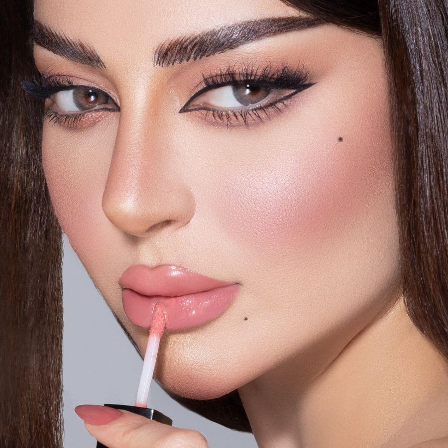 ملمع ومكبر شفاه بلامبينج Calla Makeup CM402 وردي شفاف