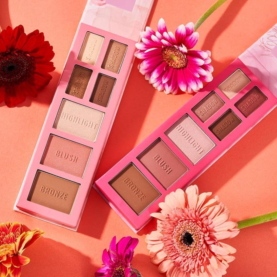 طقم مكياج الوجه والعيون بلوم بيبي بلوم من ايسنس 01 Make It Bloom 7490