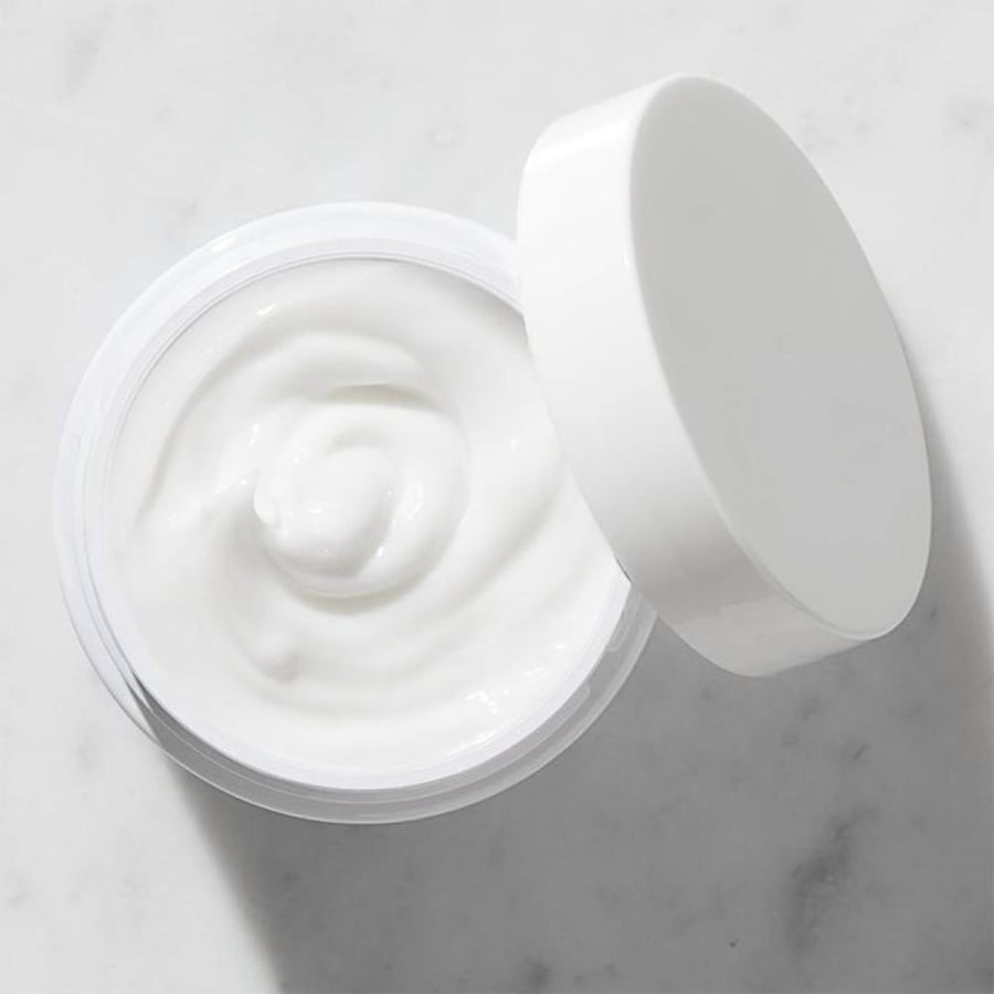 كريم الترطيب Ultra Facial من Kiehls جرة بيضاء بغطاء لولبي