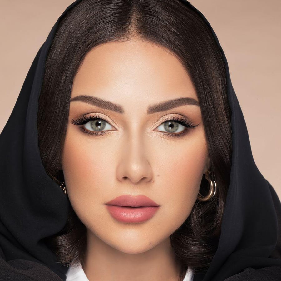 عدسة ملونة طبية من نيو لنس قري عبوة عدسة واحدة
