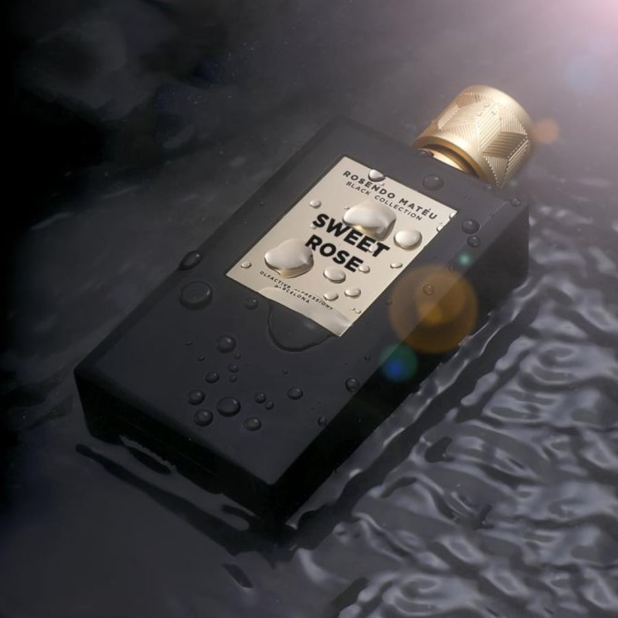 عطر او دو برفيوم بلاك كولكشن سويت روز من روسندو ماتيو اولفاكتيف اكسبريشنز