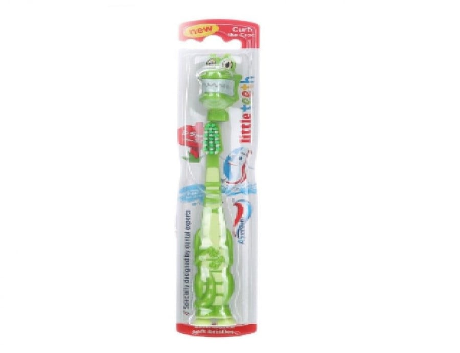 فرشاة أسنان من AquaFresh بشعيرات ناعمة مرنة قطعة واحدة