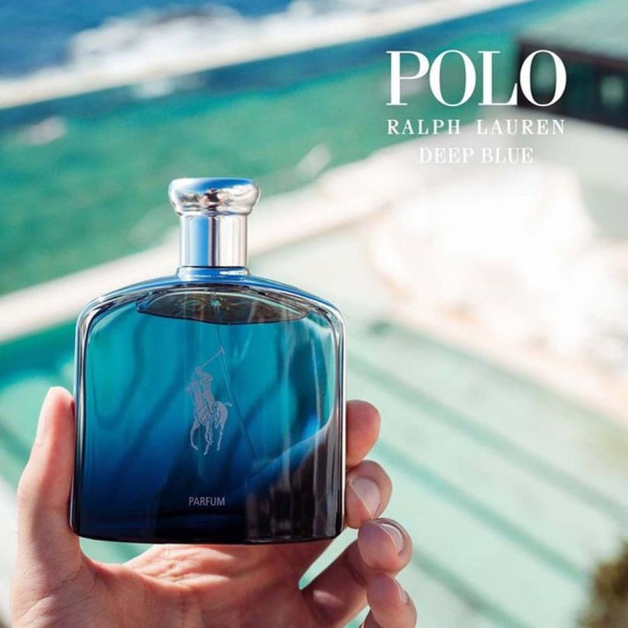 عطر بولو ديب بلو برفيوم من Ralph Lauren زجاجة زرقاء بغطاء فضي