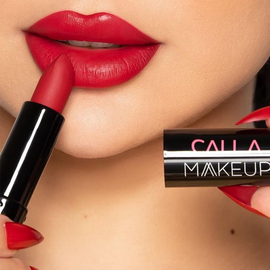أحمر شفاه كريمي توستأب Calla Makeup CM71 درجة أحمر كلاسيكي