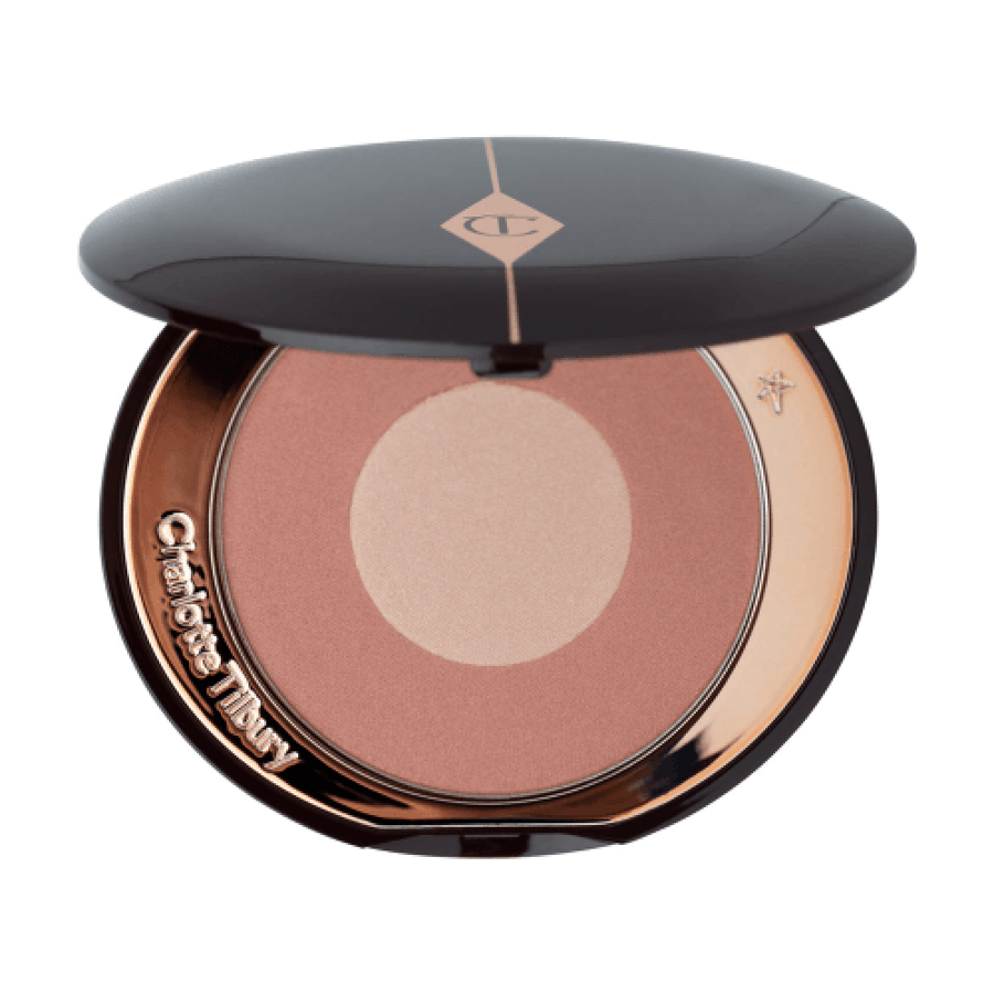 بلاشر Cheek to Chic من شارلوت تيلبوري موديل 6537 لإشراقة طبيعية