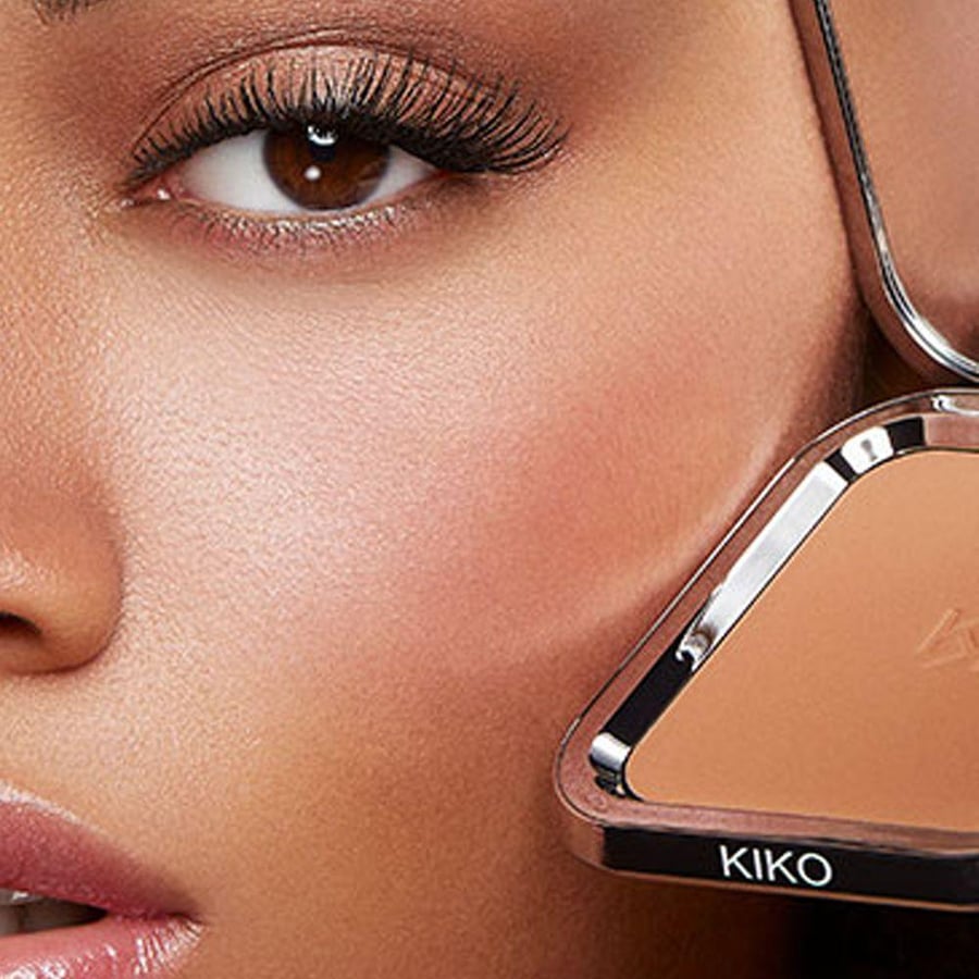 بودرة أساس مضغوطة ويت أند دراي من KIKO درجة N95 تان