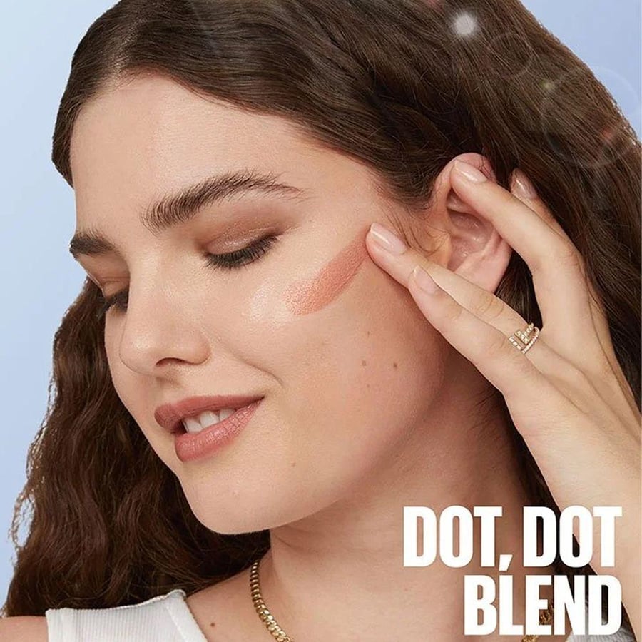 أحمر خدود سائل بلشر وبرونزر سنكيسر من Maybelline تركيبة خفيفة