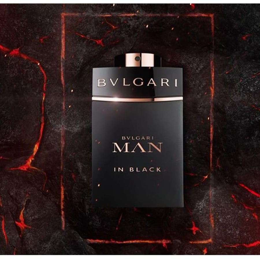 عطر رجالي او دو برفيوم مان إن بلاك من BVLGARI 100 مل أسود بغطاء روز قولد