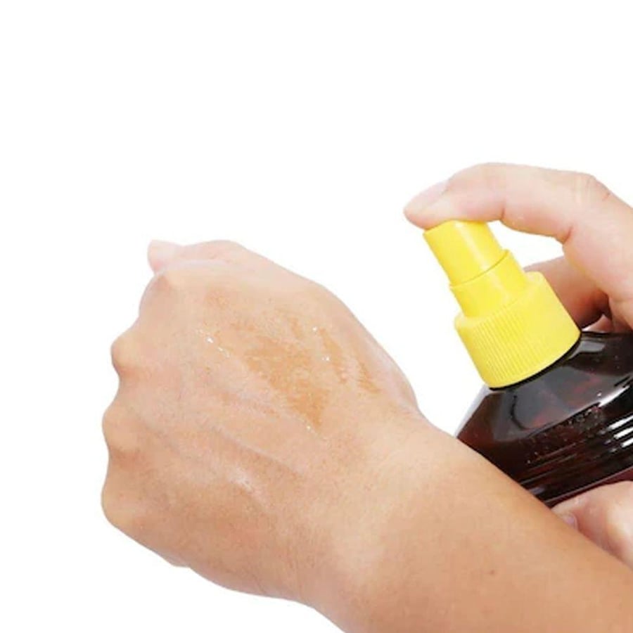 بخاخ تسمير وحماية SPF 15 من Banana Boat لون براون 236 مل