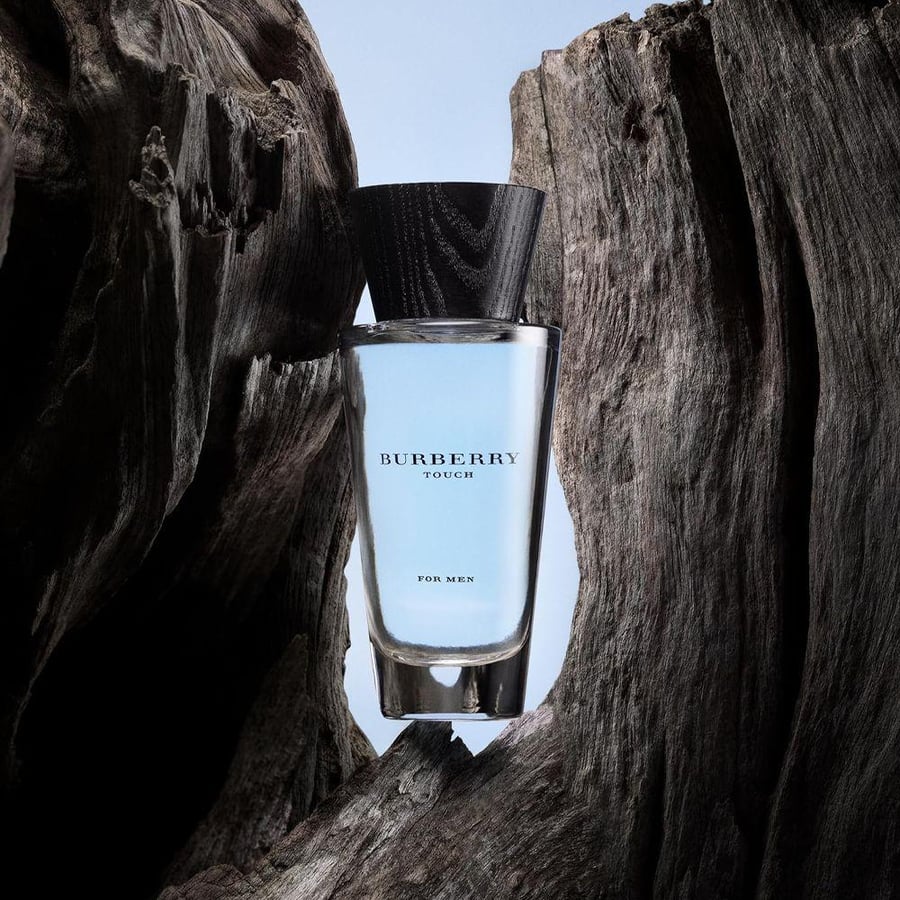 عطر تتش او دو تواليت للرجال من بربري زجاجة شفافة بكاب أسود 2655