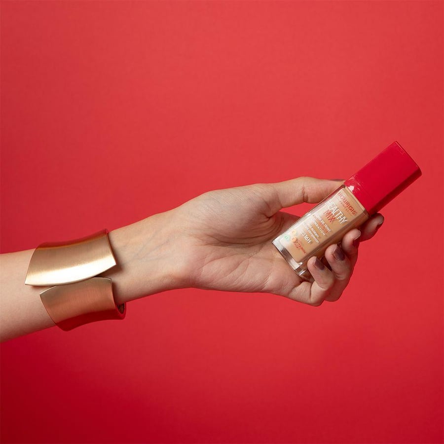 كريم أساس هيلثي مكس من Bourjois بدرجة بيج 30 مل تغطية متوسطة