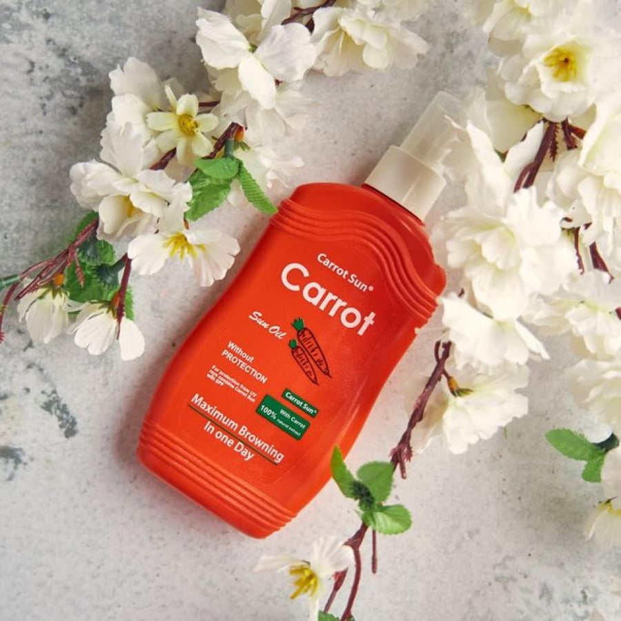 بخاخ زيت تان لتسمير الجسم من Carrot Sun 200 مل برتقالي