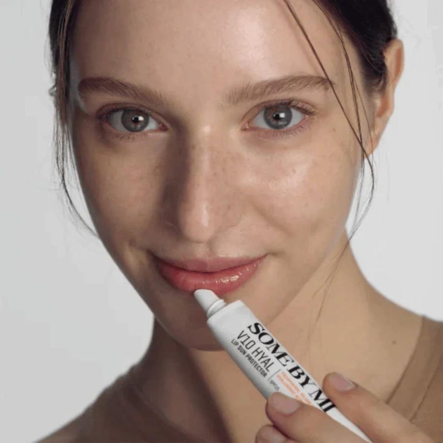 مرطب وواقي شمس للشفاه من SOME BY MI SPF 15 7 مل