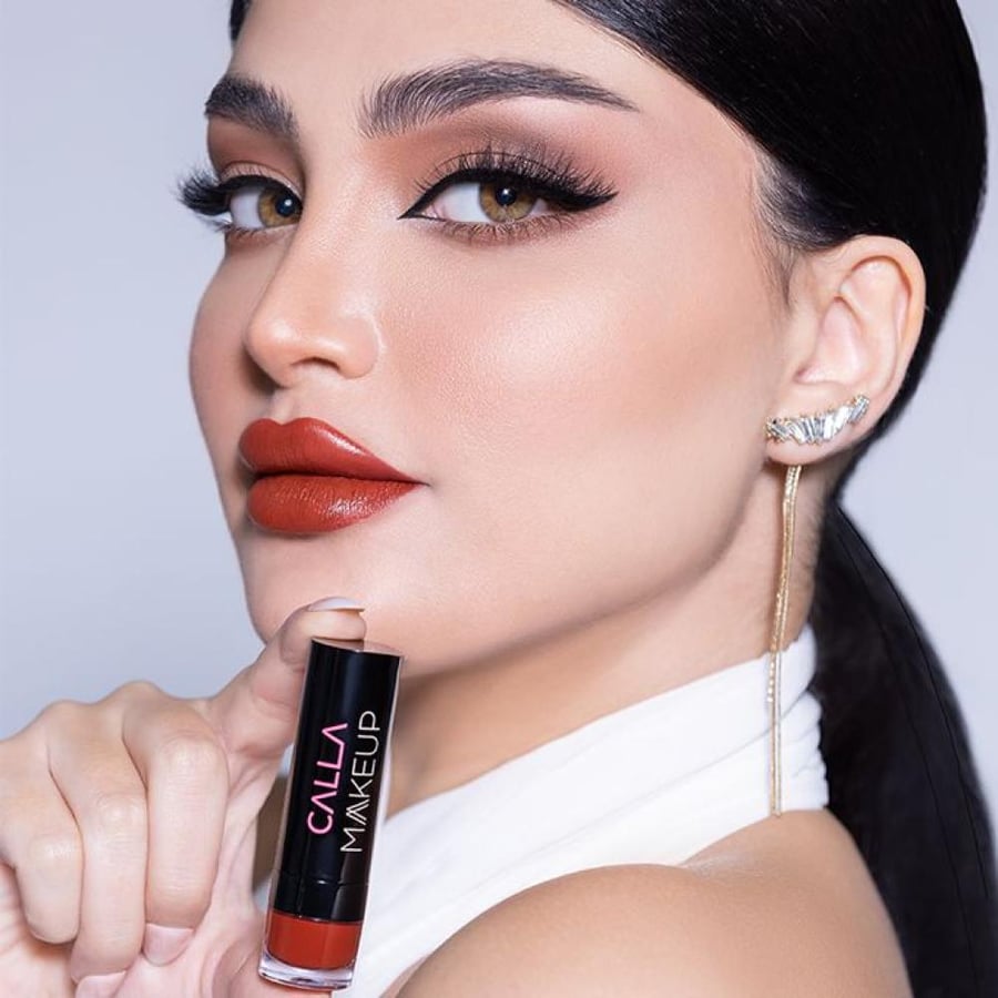 أحمر شفاه روج كريمي شبه مطفي Calla Makeup CM83 BrownRed