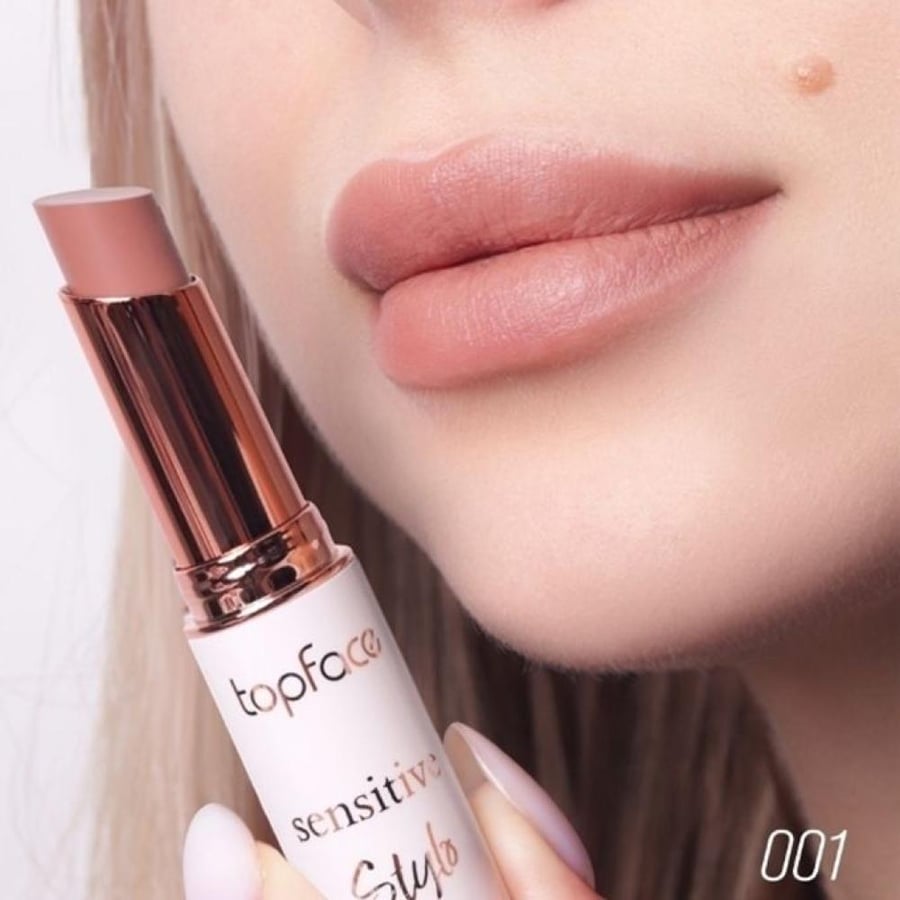 أحمر شفاه سائل روج سينسيتيف ستايلو من Topface درجة 001 بني فاتح