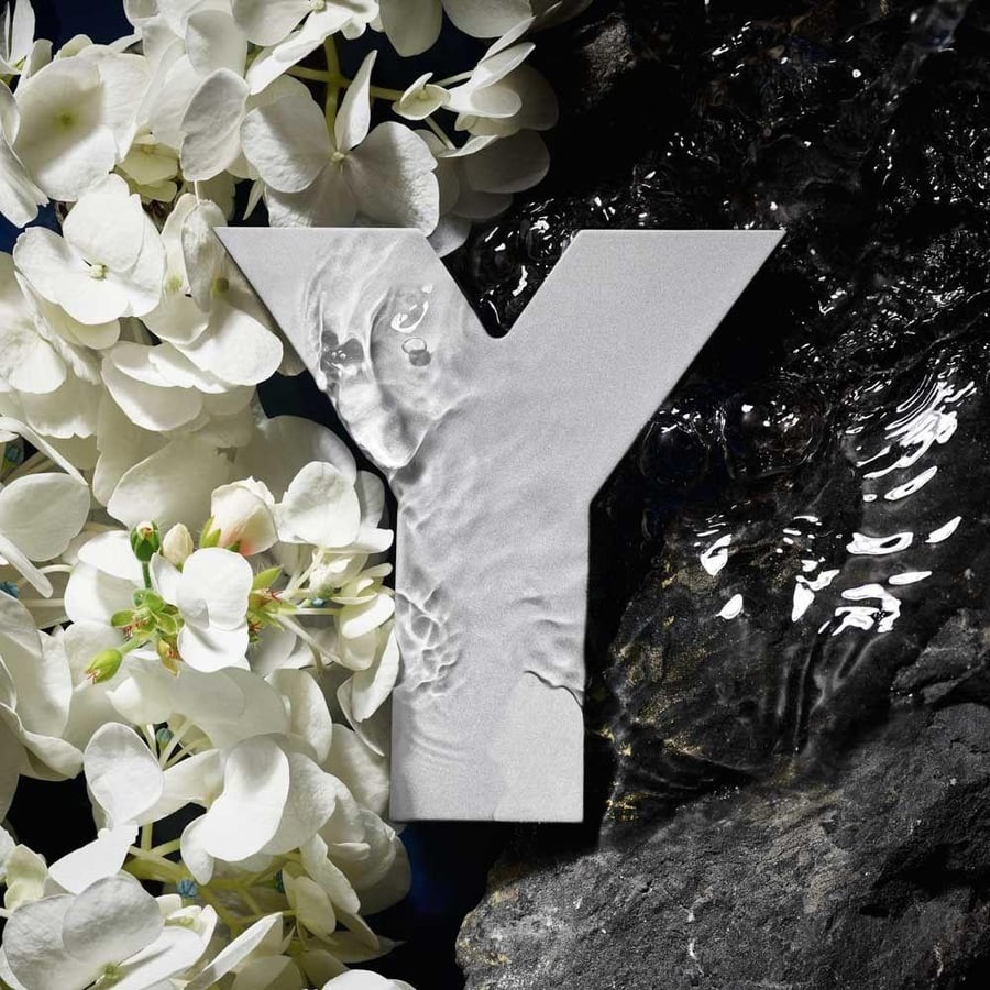 عطر واي أو دو تواليت رجالي من Yves Saint Laurent موديل 392 زجاجة شفافة