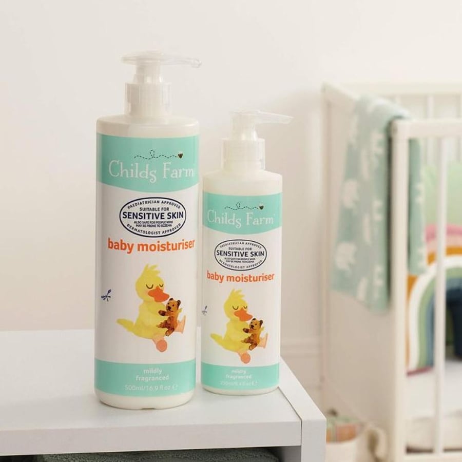 مرطب للأطفال بعطر خفيف Childs Farm مضخة 250500 مل
