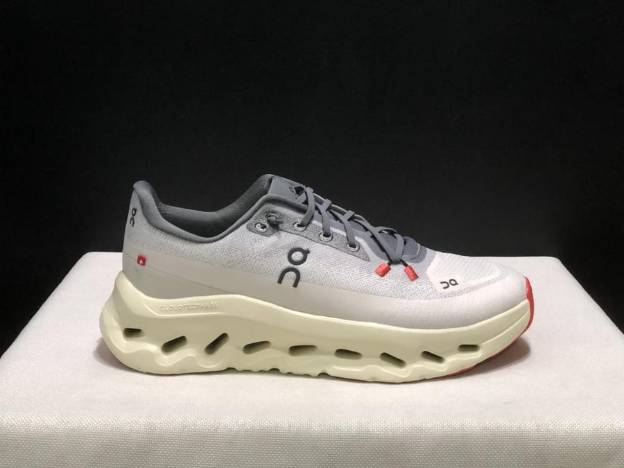On Running Cloud Telt - My stylishness