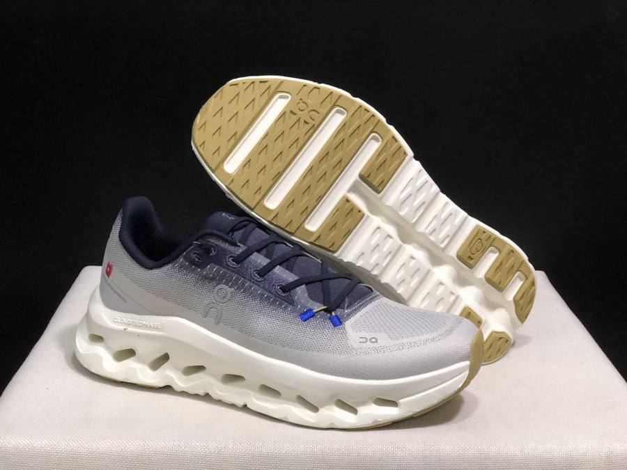 On Running Cloud Telt - My stylishness