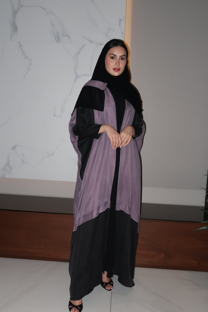 Half Bisht Abaya, Washed Japanese Silk in Black & Lavender