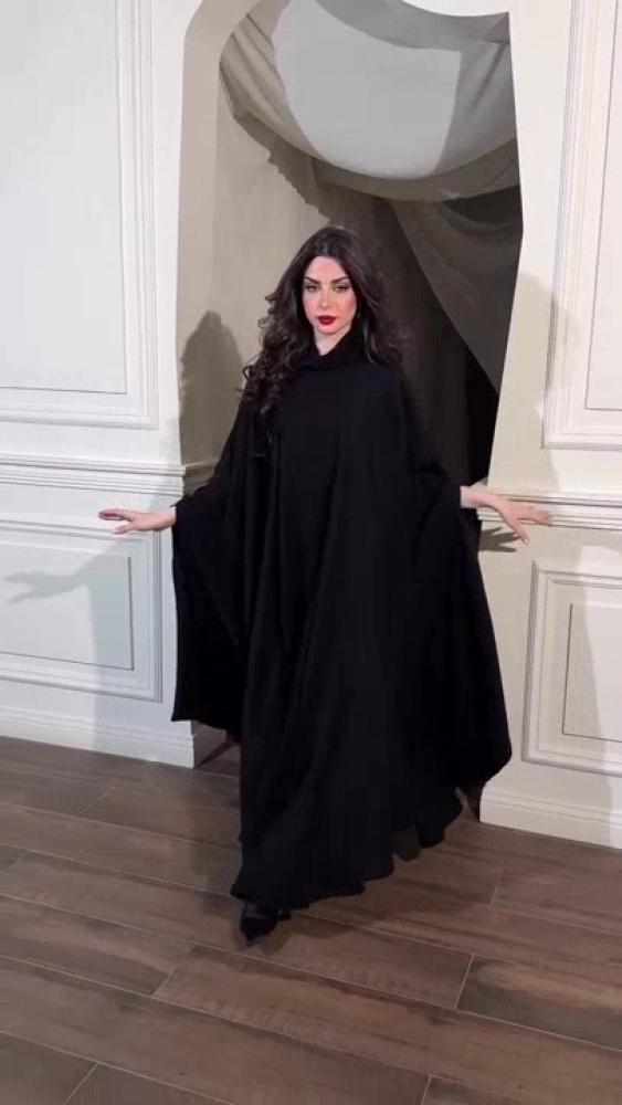 عبايه مشلح كامل قطريه