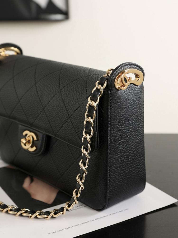 Chanel Bag black