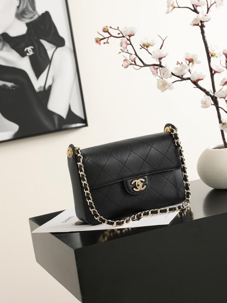 Chanel Bag black