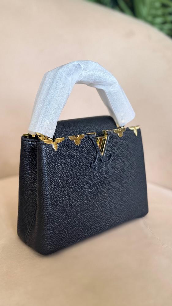 شنطة LV اسود