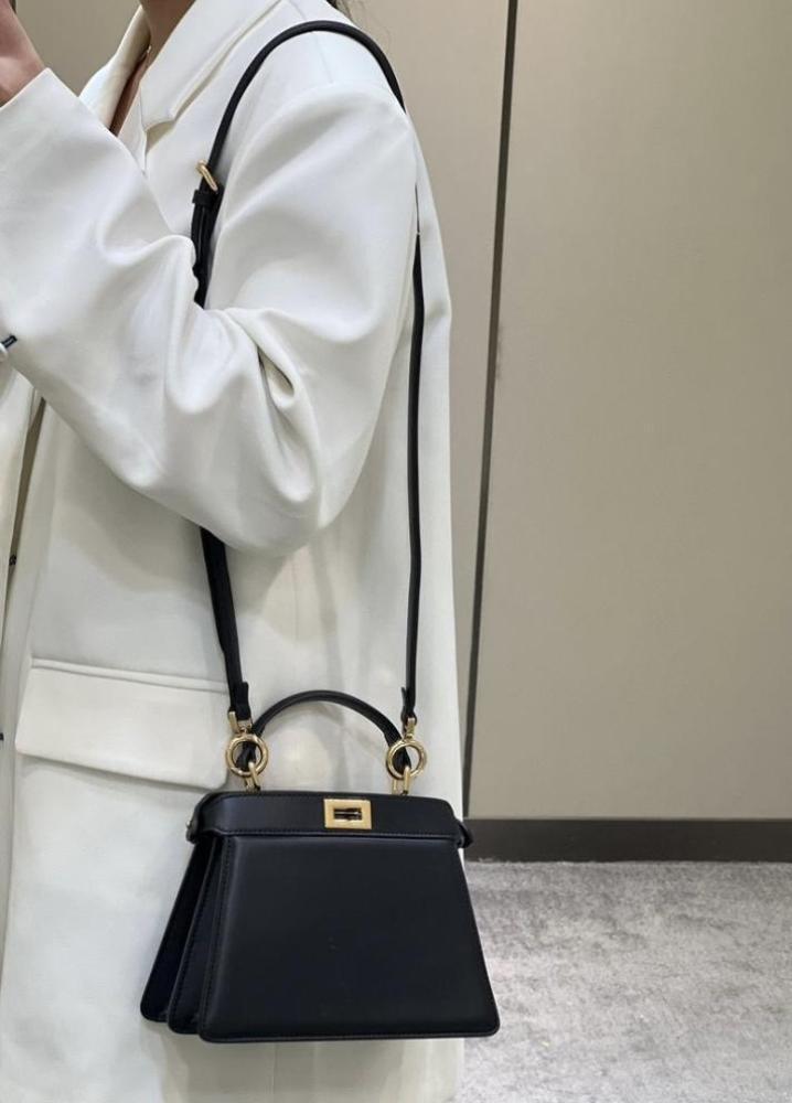 Fendi Peekaboo ISeeU Petite