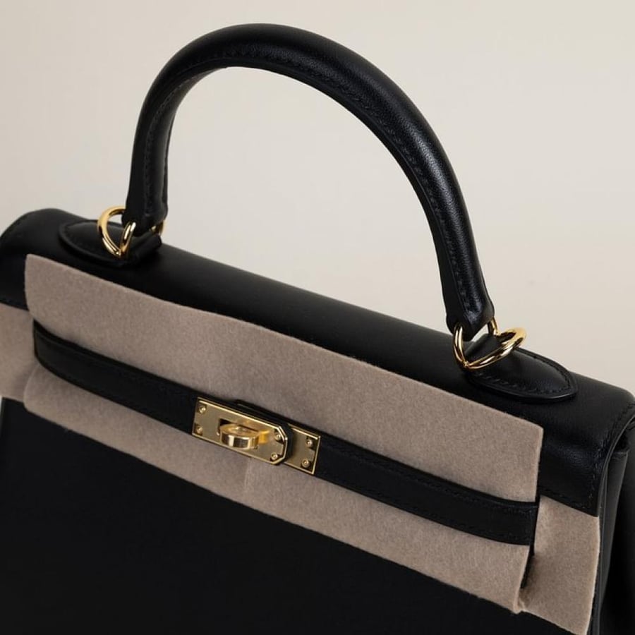 Kelly25 Swift 89 Black GHW