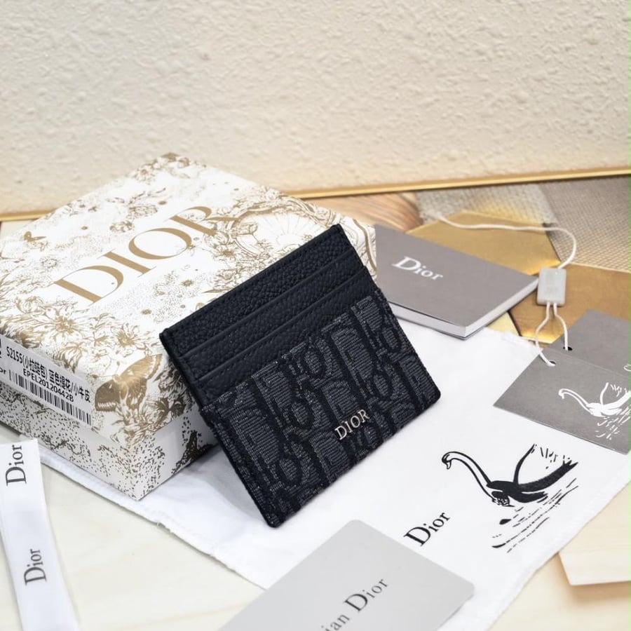 Dior cardholder