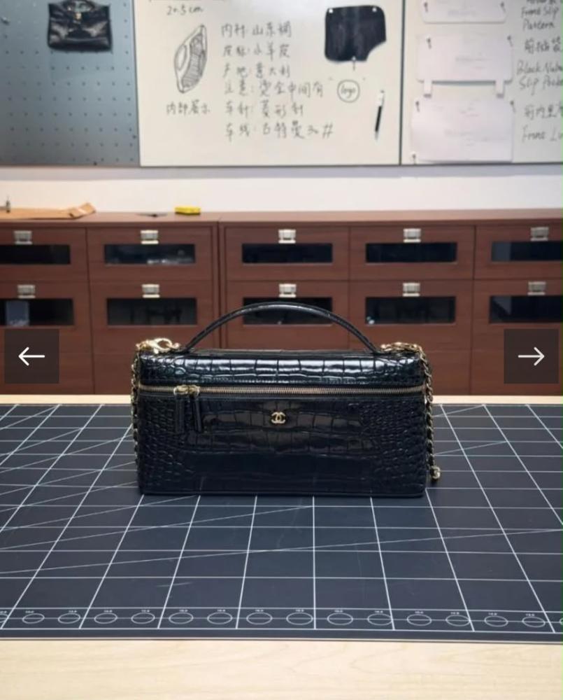 Vanity bag