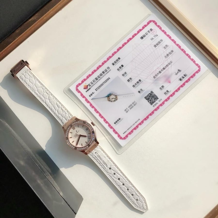 Breadcrumb WATCHES CLASSIC FUSION MOONPHASE CLASSIC FUSION AEROFUSION MOONPHASE 33mm
