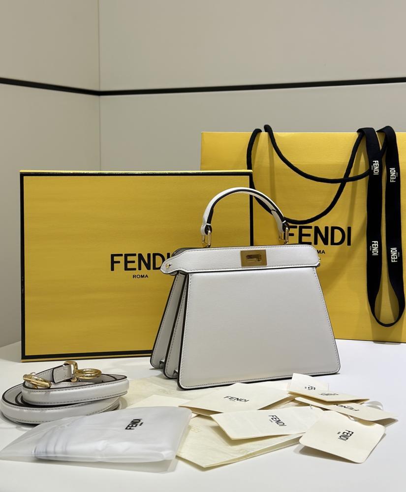 Fendi Peekaboo ISeeU small