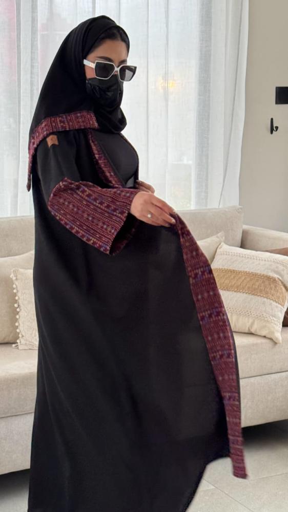 عباية سمرا