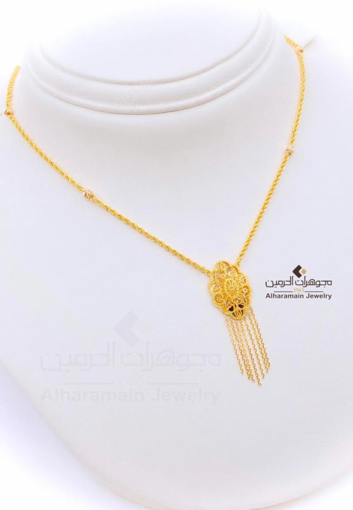 عقد ذهب عيار 21