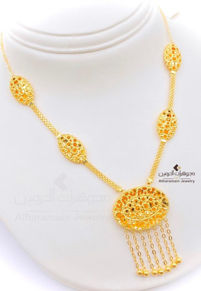 عقد ذهب عيار 21
