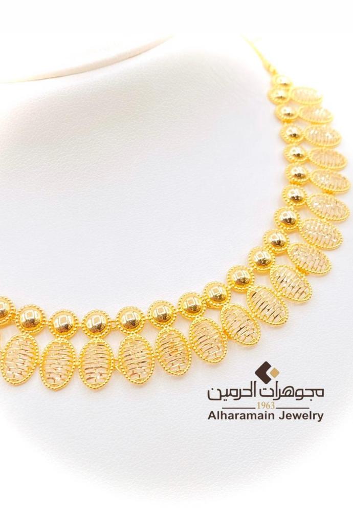 طقم ذهب عيار 21