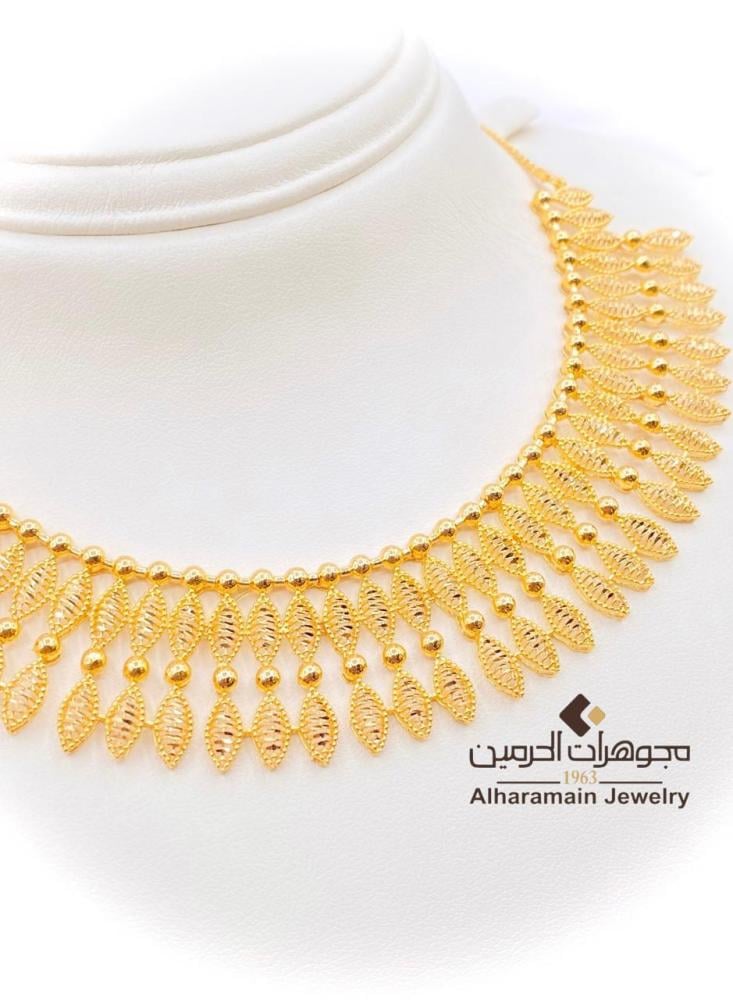 طقم ذهب عيار 21